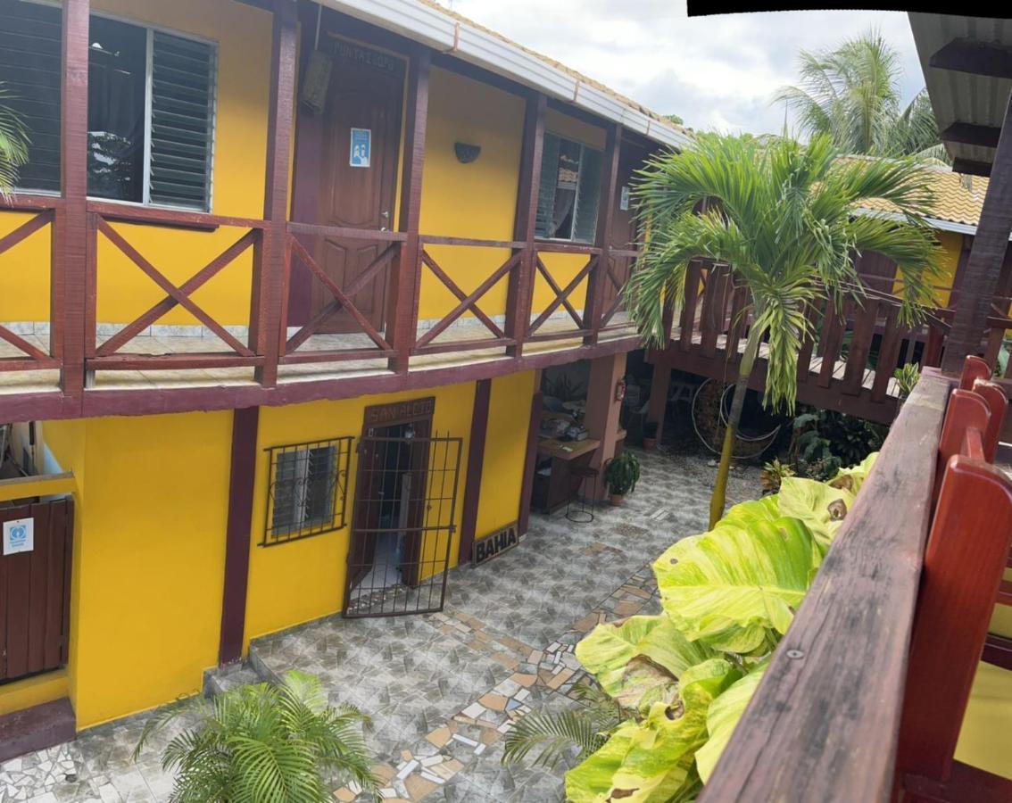 Hotel Bahia Tela Ngoại thất bức ảnh
